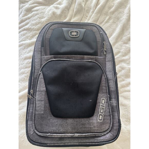 Ogio Kickstart Wheeled Rolling Suitcase/Luggage/Carry-On -22 Inches GUC - Picture 2 of 11